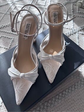 Badgley Mischka Ivory Lace Pointed-Toe Ankle-Strap Heels with Bow